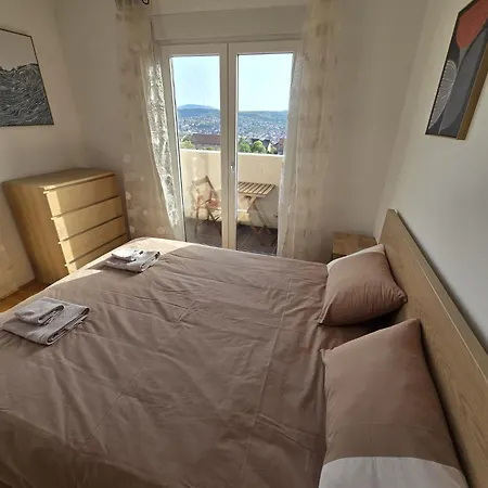 Emi Apartman Belgrád